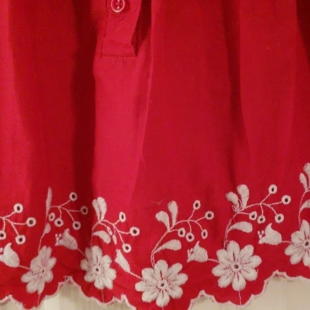 Gap Red and White Floral Top